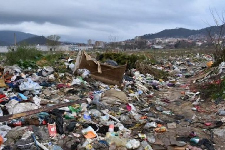 Nesanitarna deponija u Prokuplju 