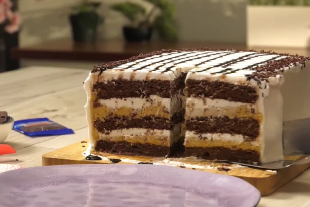 NAJBRŽA I NAJKREMASTIJA TORTA NA SVETU JE GOTOVA ZA 15 MINUTA: "ČOKO - MOKO" se sprema za sekundu, a jede još brže!