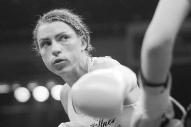 ODLAZAK VELIKE "TIGRICE"! Preminula legendarna sportistkinja! Imala je TRI šampionska POJASA!