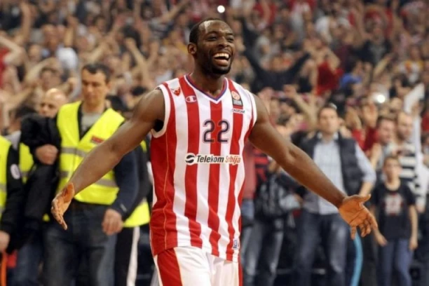 NA DANAŠNJI DAN PRE 10 GODINA ARENA JE BILA NAJPUNIJA IKAD! Evo o kom NEZABORAVNOM meču je reč!