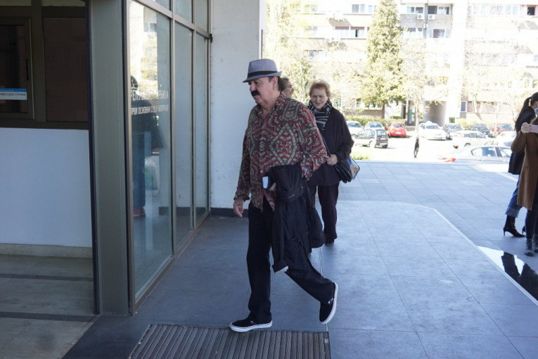 Haris stigao na suđenje