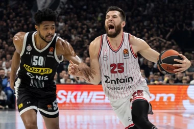 PARTIZAN "PROSUO" ZA MINUT SVE U ARENI! Olimpijakos savladao crno-bele posle NEVEROVATNOG preokreta!