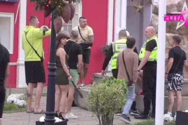 OBEZBEĐENJE IZNENADA OPKOLILO BELU KUĆU: Hitno prekinut program, ukućani izjurili iz emisije!