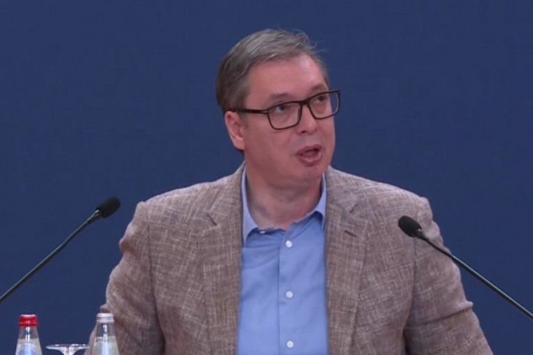 VUČIĆ O POVRATKU SRPSKIH VOJNIH SNAGA NA KOSOVO: "Povratak vojske i policije je prema rezoluciji 1244"