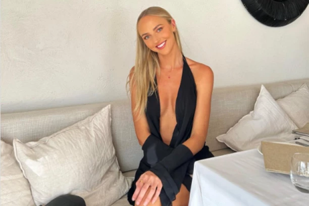 SPAVALA JE SA 600 MUŠKARACA I ZNA ŠTA ONI ŽELE:  Ako hoćete da ga izludite, jedno mu NE POKAZUJTE (FOTO)