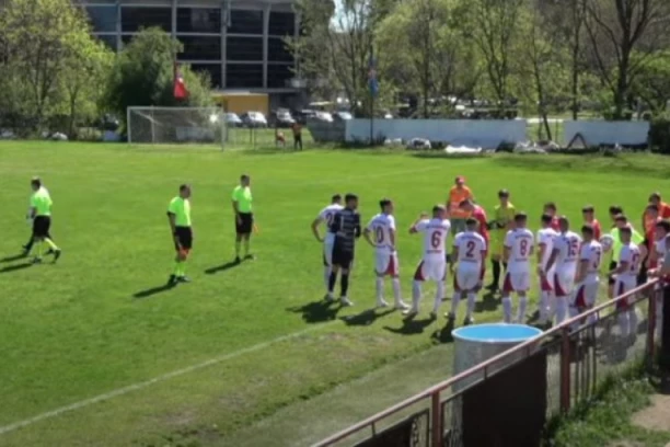 "RABA" ODNELA BODOVE SA "TRAKTOR ARENE": Uoči velikog derbija - sumorno proleće Novobeograđana je nastavljeno!