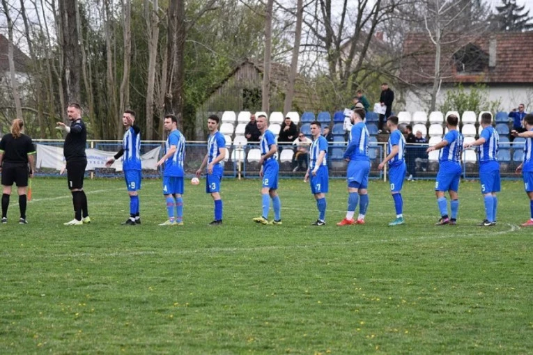 ŠOK: Fudbala NIJE BILO - gosti se NISU POJAVILI na terenu! Utakmica je registrovana službenim rezultatom!