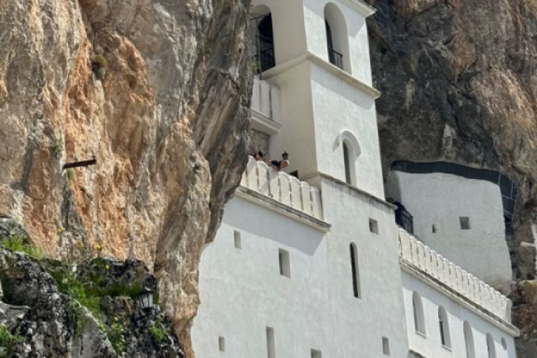 Anđela Đuričić posetila Ostrog