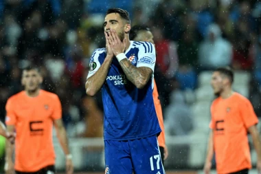 PONOVO POGLAVLJE LJUBAVI IZMEĐU ALBANACA S KOSMETA I HRVATA: Braća po oružju i nameštaljkama!