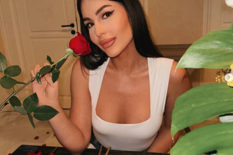 Anastasija Ražnatović instagram