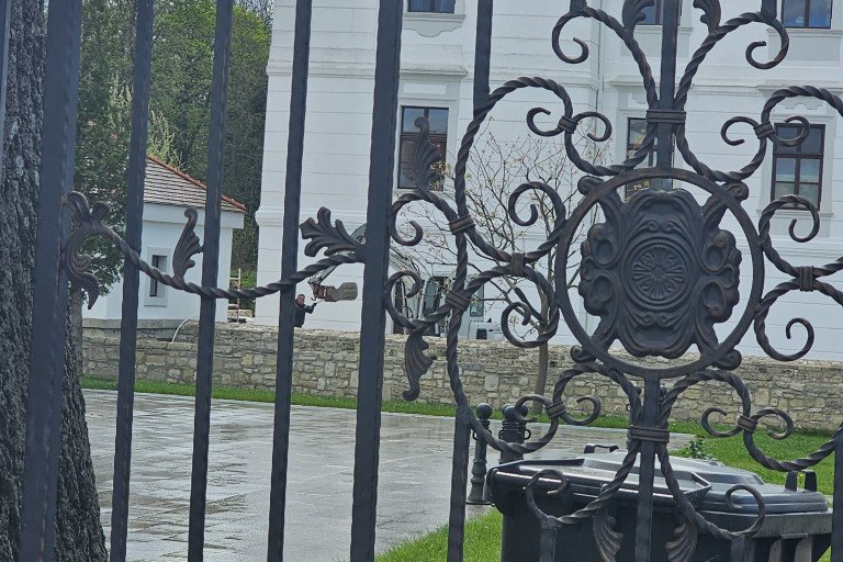 Dvorac Dragane Mirković