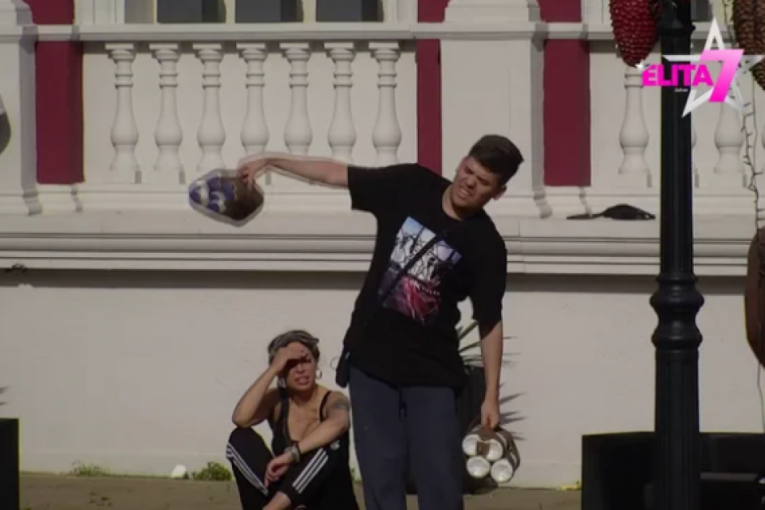 Uroš Stanić vežba u Eliti