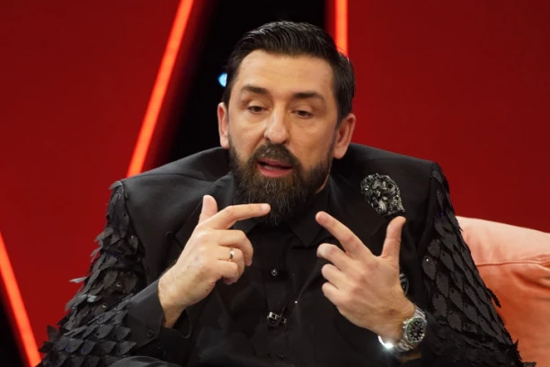 OVAKO OGNJEN AMIDŽIĆ ČUVA SINA OD MESEC DANA: Raskrinkan voditelj Pinka, uhvaćen na DELU! (FOTO)