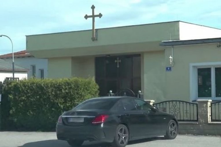 Dragana Mirković paparaco