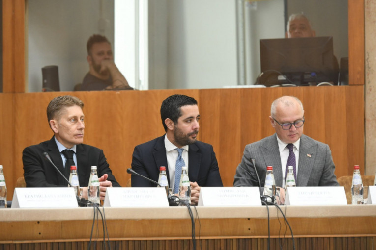 Vanredna sednica Vlade