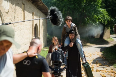 ĆETKOVIĆ U ULOZI ŽIVOTA, BIKOVIĆ SPOREDAN LIK! Reditelj otkrio NEPOZNATE detalje o filmu o NATO bombardovanju Srbije!