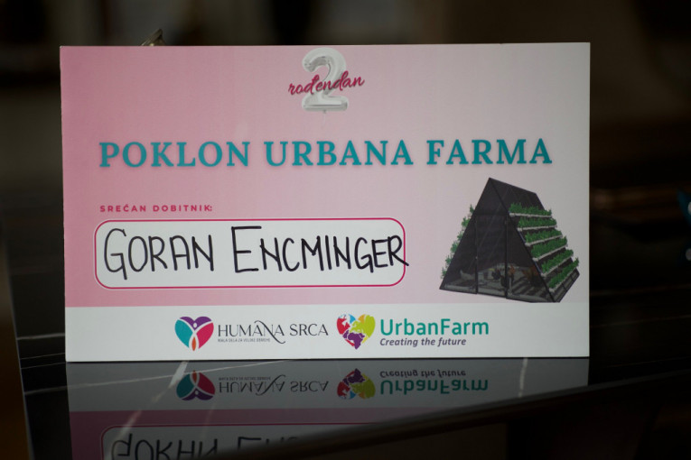 Poklon urbana farma