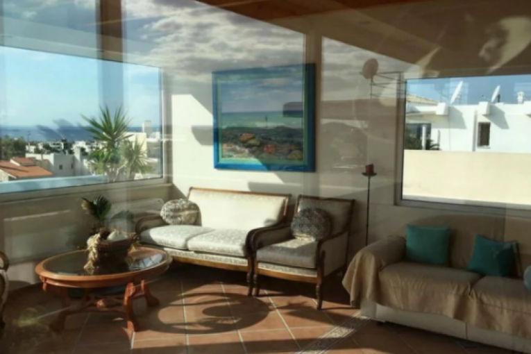 Nikolijin stan u Atini