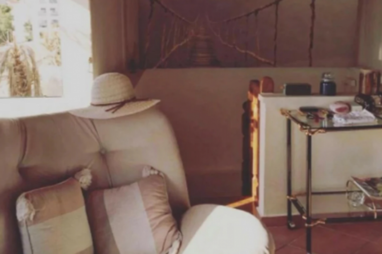 Nikolijin stan u Atini