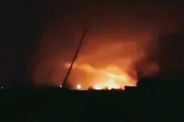 STRAVIČAN BILANS NAPADA NA VOJNI AERODROM: Poginulo 20 ruskih vojnika i uništeno najmanje šest aviona (VIDEO)
