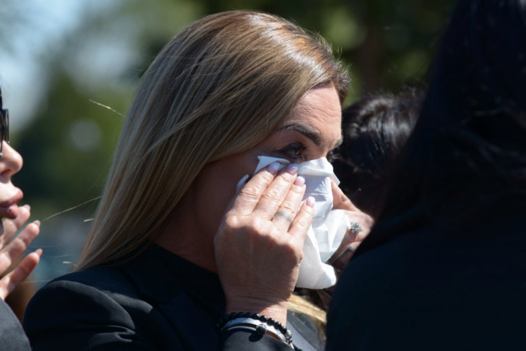 Milena Kačavenda sahranila majku