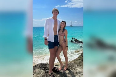 SVE ZANIMA SAMO JEDNA STVAR O NAŠEM INTIMNOM ŽIVOTU: Dečko je viši od mene 50 cm i pitaju se OVO (FOTO)