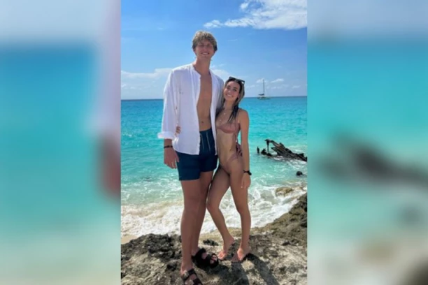 SVE ZANIMA SAMO JEDNA STVAR O NAŠEM INTIMNOM ŽIVOTU: Dečko je viši od mene 50 cm i pitaju se OVO (FOTO)