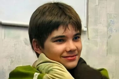 BORISKA TVRDI DA JE ROĐEN NA MARSU: pOSLAT JE NA Zemlju da nas spase od nuklearne APOKALIPSE