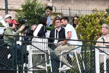 PAPARAZZO REPUBLIKE IZ MONTE KARLA! Uslikali smo Novaka Đokovića u neobičnom činu: Utoplio koleginicu (FOTO)