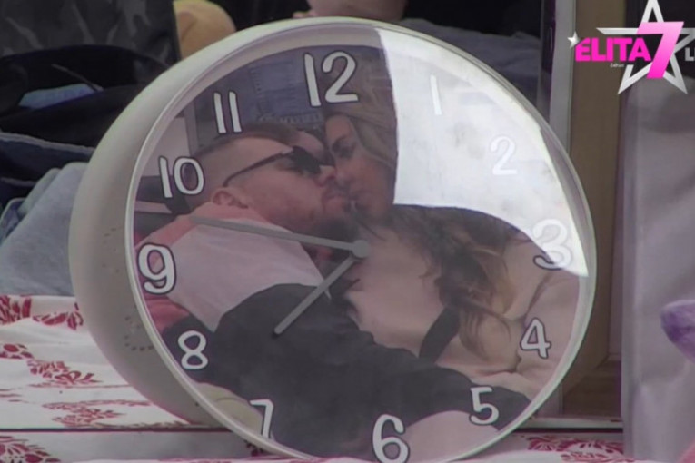 Aneli Ahmić pokloni od fanova