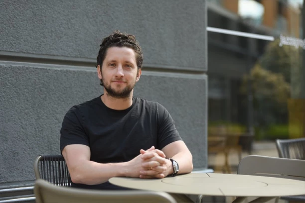 SRBIJA SE MENJA!  Šta je to nateralo Milana Sokolovića da se vrati iz SAD: Samo zlonamerni ne vide koliko se Srbija promenila (FOTO)