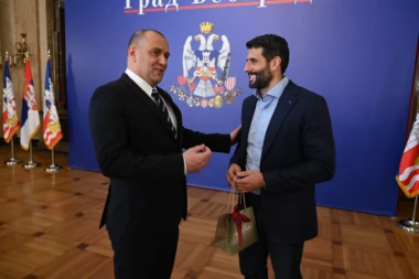 TRKA "BEOGRAD - BANJALUKA" SLAVI PUNOLETSTVO! Kuvalja: Vučić i Šapić vole sport i svoj narod!