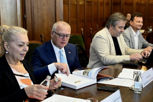 VAŽAN SASTANAK! Goran Vesić razgovarao sa predsednikom SANU! NA POMOLU VELIKA SARADNJA!