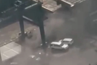 VATROGASCI VODE TEŠKU BORBU! Haos posle eksplozije u hidroelektrani u Italiji! SVE POD VODOM, DESOTORO TEŠKO POVREĐENO, ŠESTORO NESTALO! (VIDEO/FOTO)