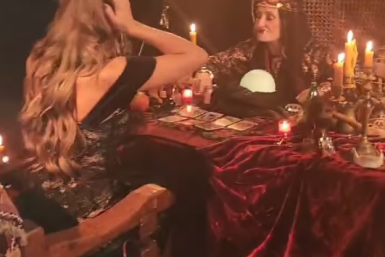 Sandra Afrika kod vračare