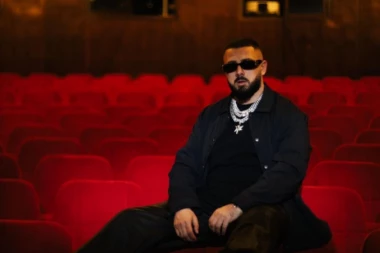 NAKON ZATVORA I DVA KARNEVALA, VELIKI PREOKRET: Sajfer se vratio na muzičku scenu u punom sjaju!