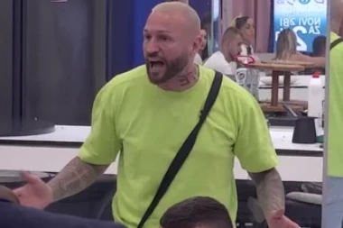 NAGLO PREKINUNT PROGRAM NA PINKU ZBOG ŠA: Skočio na Mionu zbog SAOPŠTENJA voditelja Elite! Uletelo OBEZBEĐENJE! ŠOK!