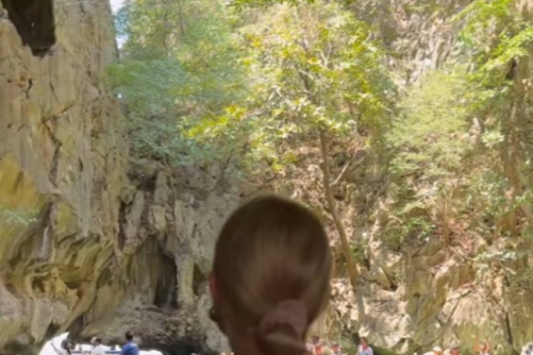 Ema Radujko i Luka Bojović