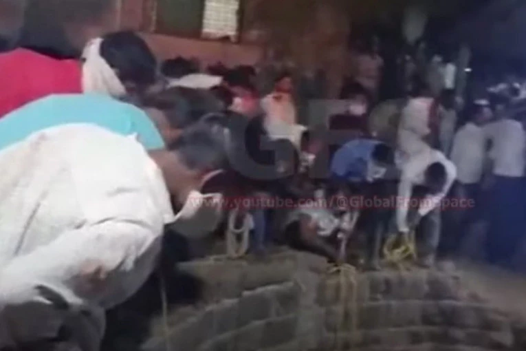 CELA PORODICA NASTRADALA DOK JE SPASAVALA MAČKU! Poskakali u bunar, skončali na jeziv način! PRE SMRTI URLALI, TRAŽILI POMOĆ, GUŠILI SE, ALI IM NIJE BILO SPASAI! (VIDEO)