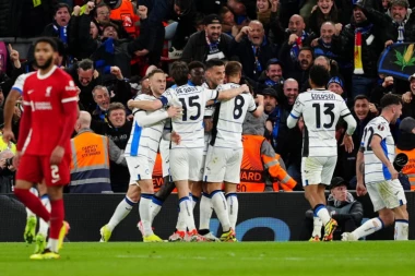 SPEKTAKL U ČETVRTFINALU EVROKUPOVA! Liverpul POTUČEN na Enfildu, san Leverkuzena o TRIPLETI živi!