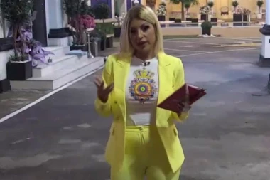 VODITELJKA "ELITE" IZDALA ZVANIČNO SAOPŠTENJE: Uživo u emisiji prenela takmičarima - svi su PREBLEDELI od šoka!
