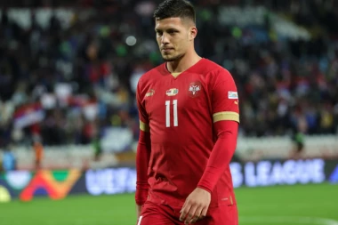 UŽAS ZA SRBIJU! Povredio se Luka Jović!