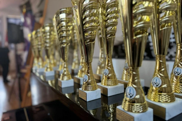 Svečano otvorena Kadetska liga Beograda u šahu