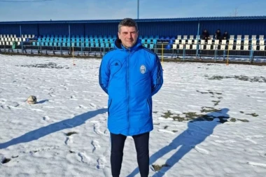 ŠOKANTNA ODLUKA: Prošlonedeljni neuspeh koštao ga je posla - u borbu za titulu i predstojeći veliki derbi, klub ulazi sa novim šefom stručnog štaba!