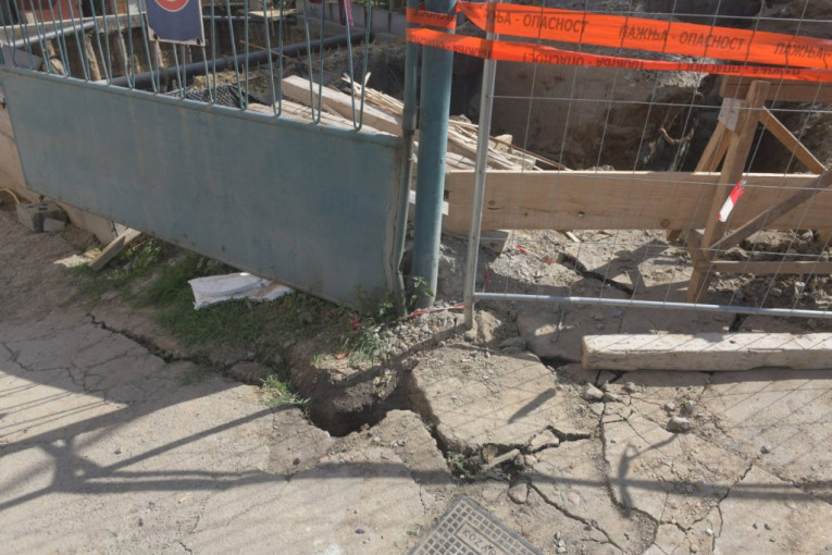 Urušena podzemna garaža