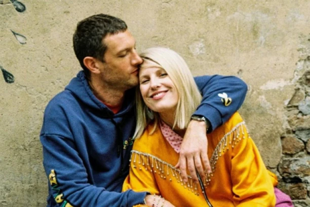 HRVATSKA PEVAČICA RODILA DETE SRBINU, I DALJE TRPI TORTURU: Ne znam kako ću preživeti koliko PSIHOPATA ima!