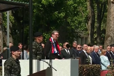 Vučić: Srbija u sred geopolitičkog vrtloga, pritisnuta snažnije nego ikad