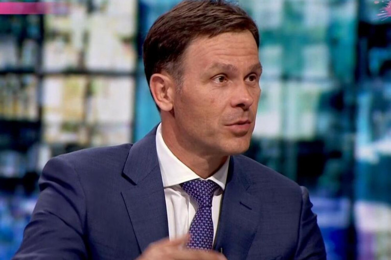 Srbija se suočava sa izuetno teškim izazovima, kao nikada u skorašnjoj istoriji! Mali: Radimo na sprečavanju ulaska tzv. Kosova u SE i Rezolucije o Srebrenici!