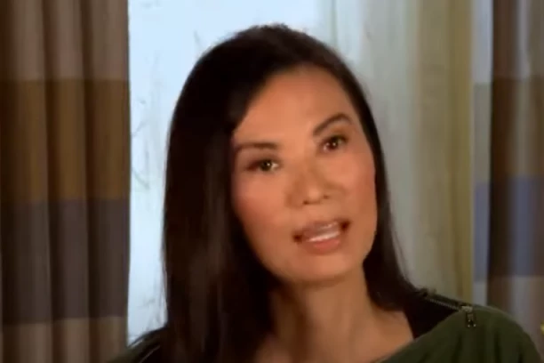 BILA U BRAKU SA MEDIJSKIM MOGULOM, A ŠUŠKA SE I O AFERI SA PUTINOM: Upoznajte Vendi Deng, kontroverznu poslovnu ženu i investitora