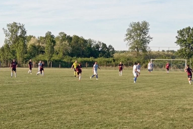 DERBI JE OPRAVDAO OČEKIVANJA: Revija golova i pravedna podela bodova - borba za vrh tabele se nastavlja!